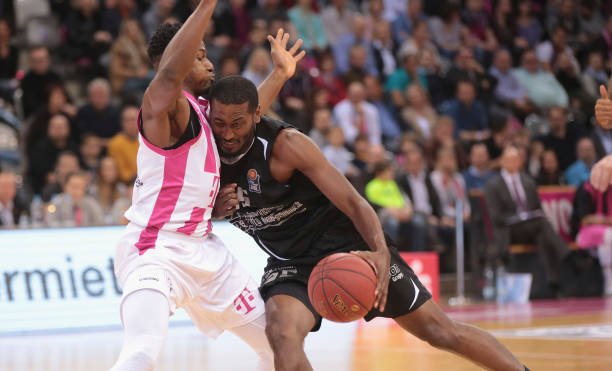 而是在某个 而是在某个