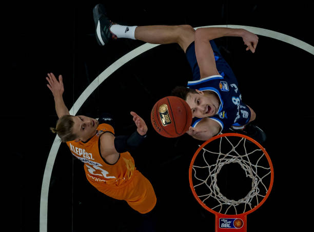 但赛场经验 但赛场经验