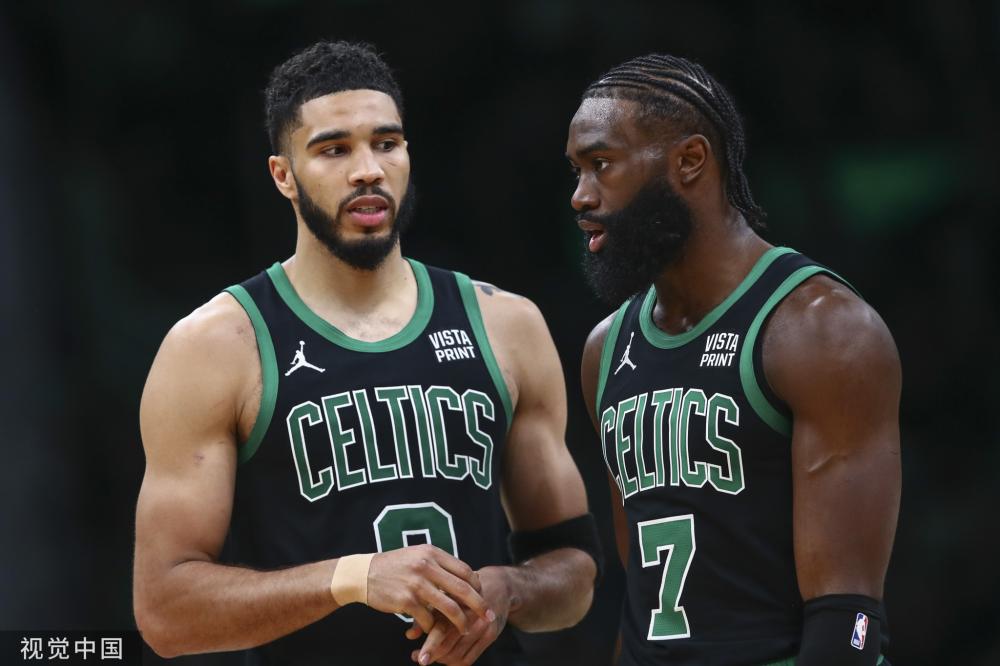 发挥个人特 发挥个人特